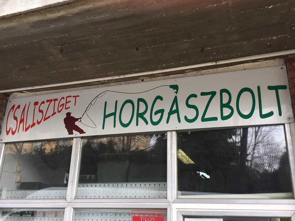 Tamási, Csalisziget Horgászbolt